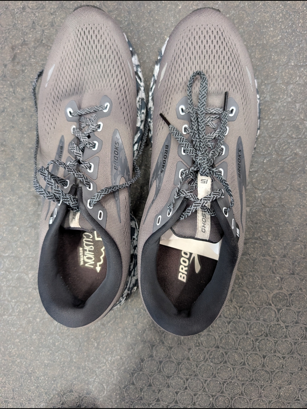 Brooks Men’s Gray Running Shoes - Cushion Support Ghost 15